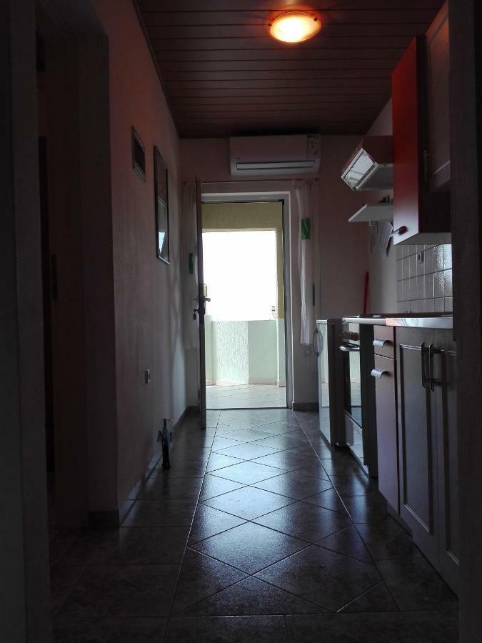 Apartments Jadranska Биоград-на-Мору Экстерьер фото